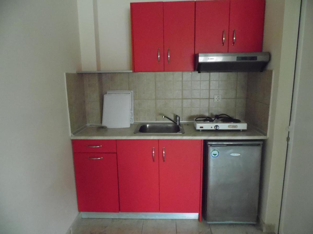 Christos Rooms Ставрос Екстериор снимка