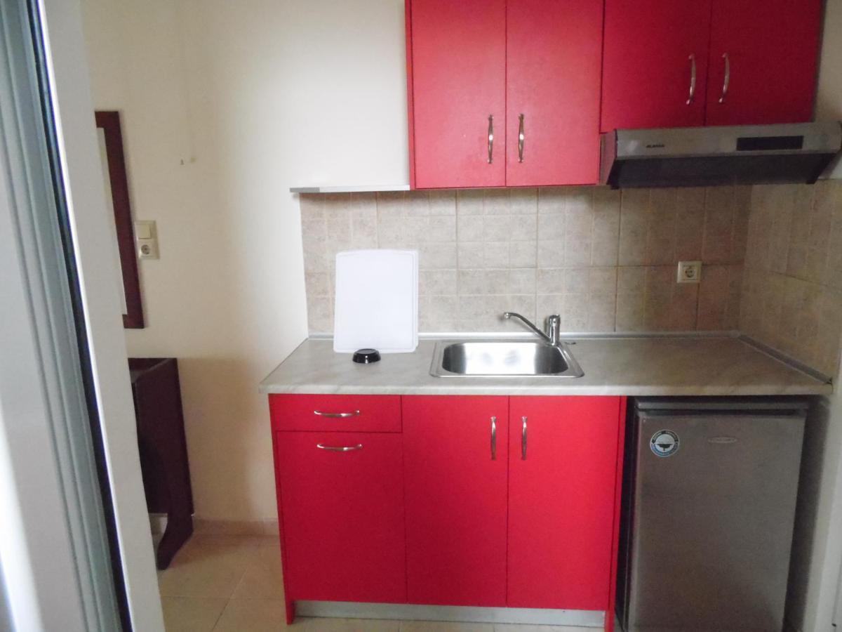 Christos Rooms Ставрос Екстериор снимка